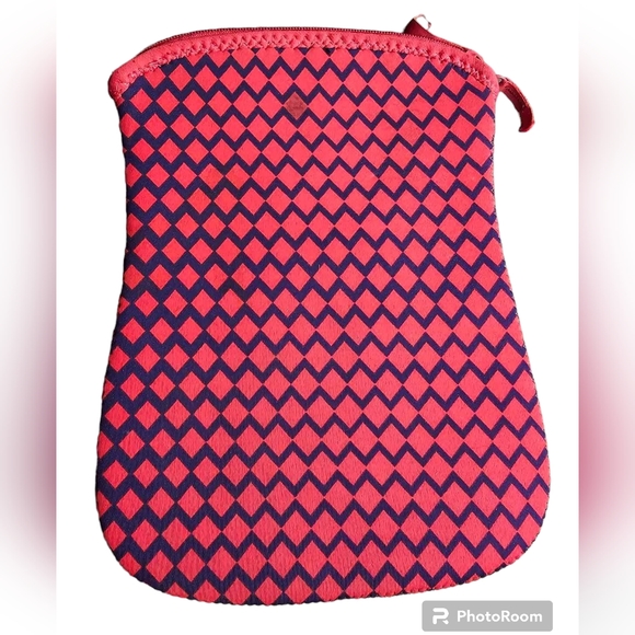 Byo Go Go Netbook Sleeve - Picture 4 of 5